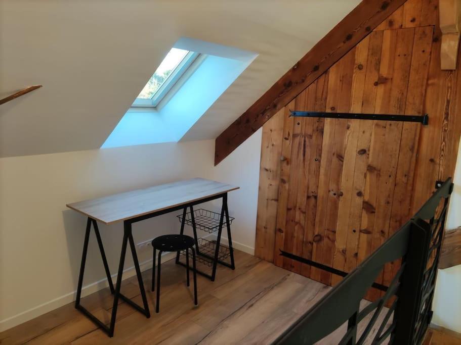 Appartement Duplex Dans Une Ancienne Usine Beaupreau-en-Mauges Экстерьер фото